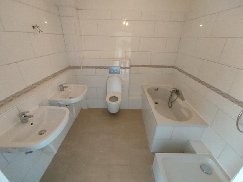 Schönes und modernisiertes 3-Zimmer-Reihenhaus zur Miete in Neuss