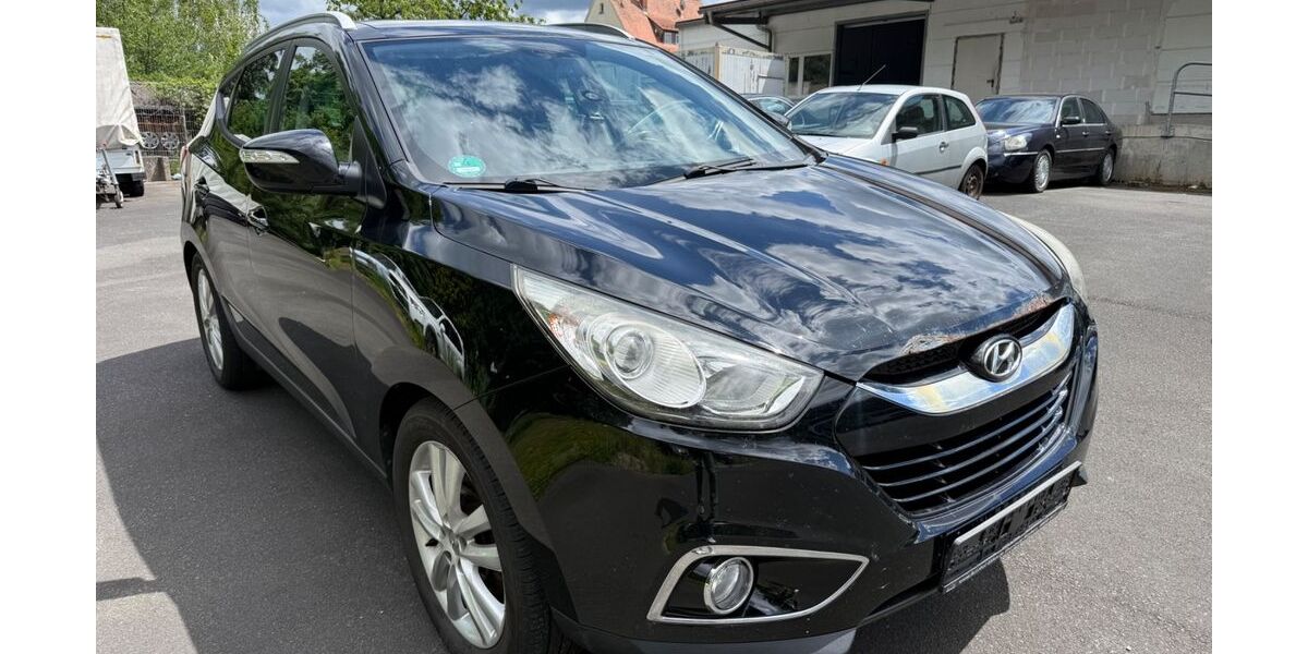 Hyundai ix35 324.800 km 4.100 &euro; Sulzbach 63834