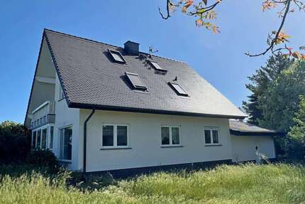 Haus Schenkendöbern - 6 Zimmer, 180 m&sup2;, 268.000&euro; | Angebot:25823658