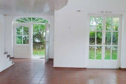 Haus zum Mieten in Bonn - Ückesdorf 2.000 € 160 m² 4 zimmer