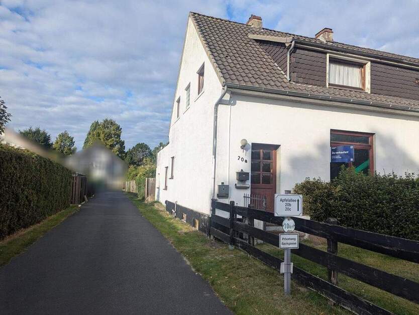 Doppelhaushälfte mit Potenzial - Sanierung in begehrter Lage Oberneuland 4 zimmer