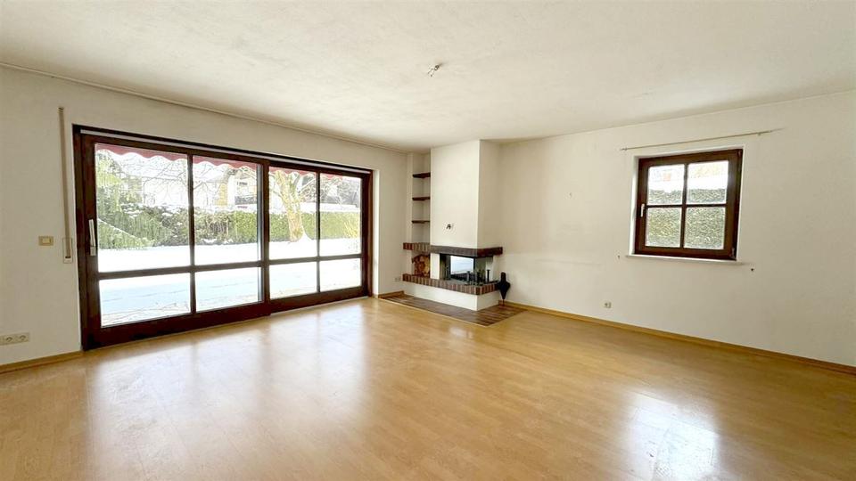 2-Zimmer-Terrassen-Wohnung ca. 58 m², West-Lage, EG, EBK, offener Kamin, TG-Platz auf Wunsch 2 zimmer
