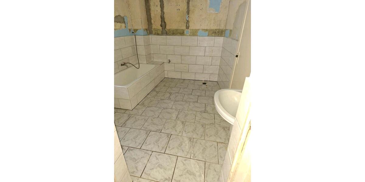 Einfamilienhaus Rhinow - 4 Zimmer, 180 m&sup2;, 90.000&euro; | Angebot:26956745