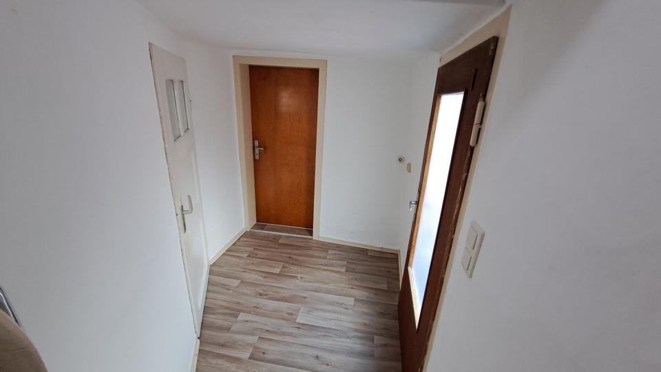 Einfamilienhaus Homberg (Efze) - 4 Zimmer, 49 m&sup2;, 21.000&euro; | Angebot:26841390