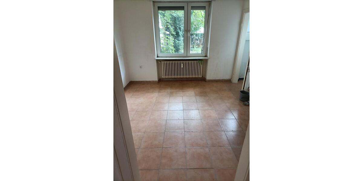 Erdgeschoßwohnung Saarlouis - 3 Zimmer, 80 m&sup2;, 590&euro; | Angebot:26398757