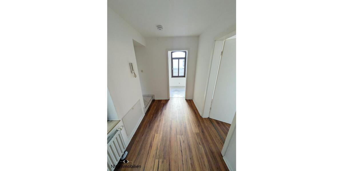 Erdgeschoßwohnung Zwickau - 2 Zimmer, 42 m&sup2;, 280&euro; | Angebot:26008219