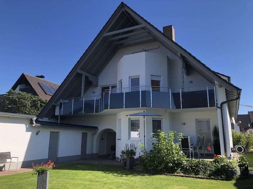 Wohnung zum Kaufen in Adelsdorf 369.000 € 123 m²