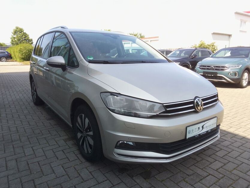VW Touran 4.097 km 34.980 € Sangerhausen 06526