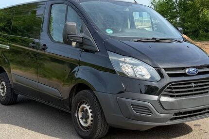 Ford Transit Custom 217.000 km 4.900 &euro; Heusenstamm 63150