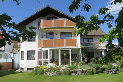 Wohnung Stadtbergen - 3 Zimmer, 95 m&sup2;, 1.100&euro; | Angebot:25094983