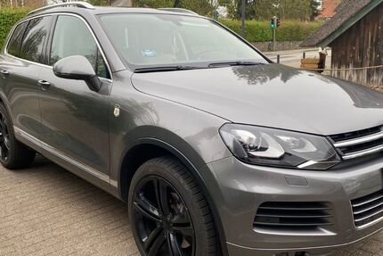 VW Touareg 212.000 km 17.600 € Lübeck 23552