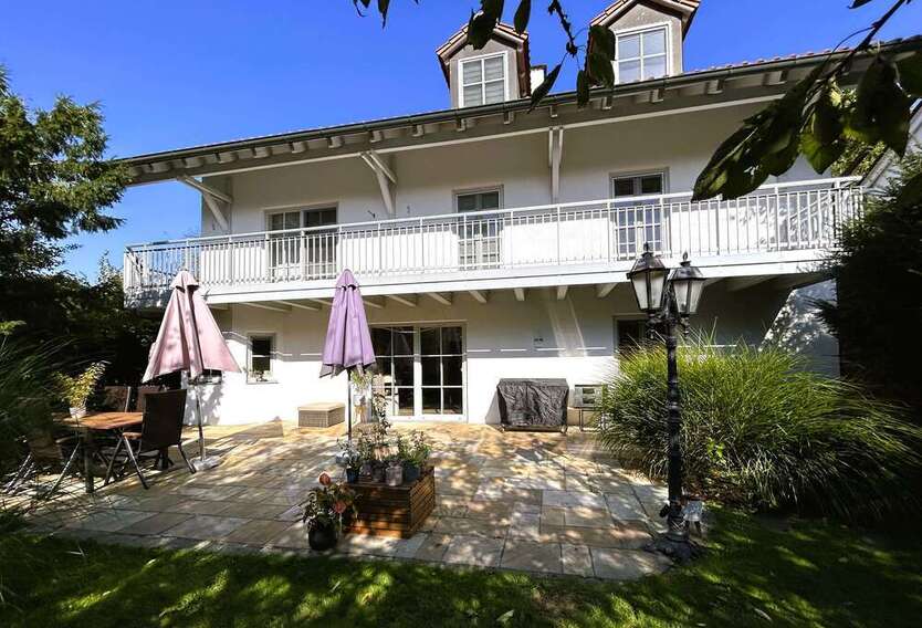 Haus zum Kaufen in Wartenberg 1.049.000 € 300 m²