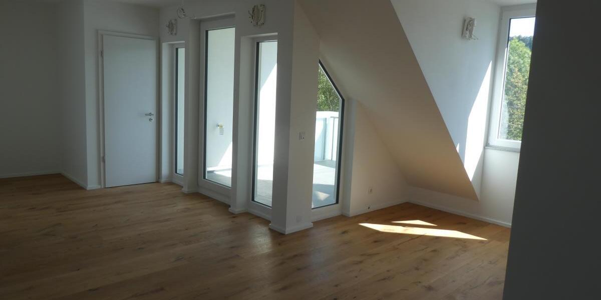 Neue Dachgeschosswohnung mit Flair im Energiesparhaus mit moderner Heiztechnik in Bonn - Dachgeschoßwohnung Bonn Dransdorf | Angebot:26609538