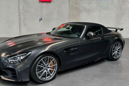 Mercedes AMG GT R