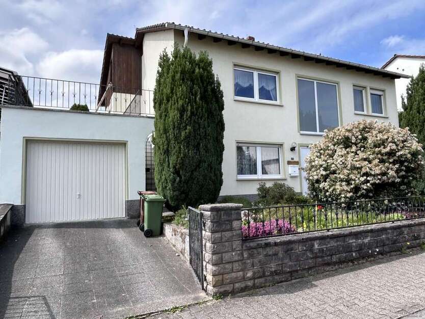 Haus zum Kaufen in Eisenberg 319.000 € 104 m²