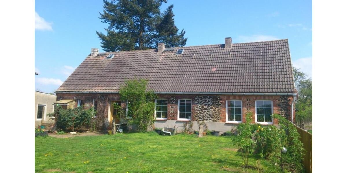 Biete Wohnen gegen HandHilfe auf Tierhof im Süden Meckl. Vorpom. 1 zimmer