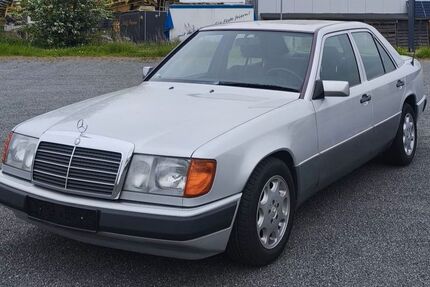 Mercedes-Benz 280 186.000 km 10.299 &euro; Schellerten 31174