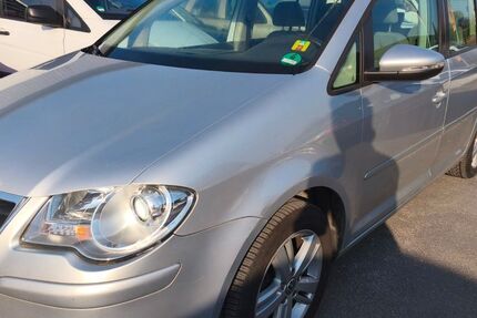 VW Touran 158.900 km 3.500 &euro; Lörrach 79539