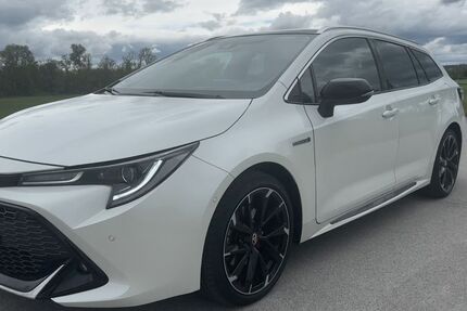 Toyota Corolla 65.510 km 23.990 &euro; Wang 85368