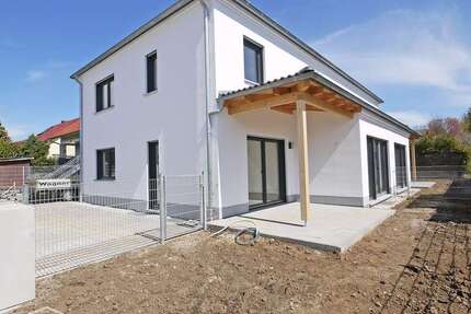 Haus zum Mieten in Denkendorf 1.490 € 121.07 m² 4 zimmer