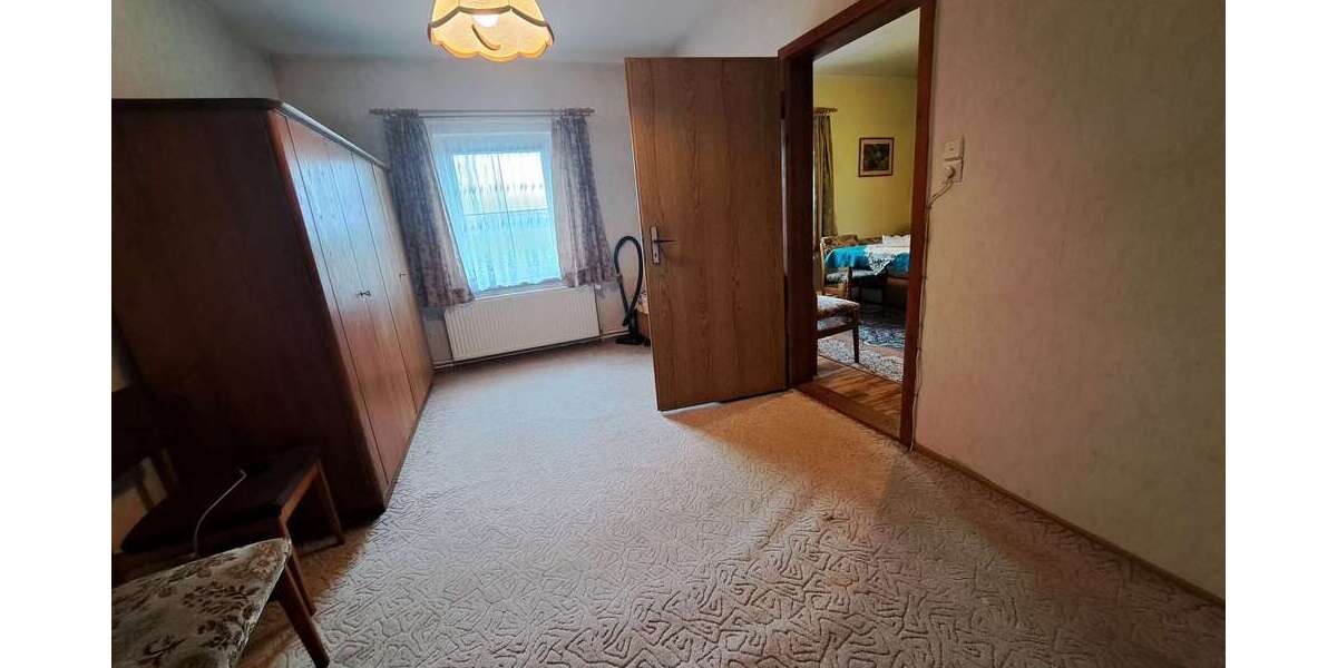 Charmante Hofstelle mit Wohnhaus, Nebengebäuden und großem Garten - Einfamilienhaus Sophienthal Rehfeld | Angebot:22978961