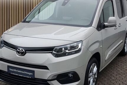 Toyota Proace City 44.600 km 19.990 &euro; Leverkusen 51381