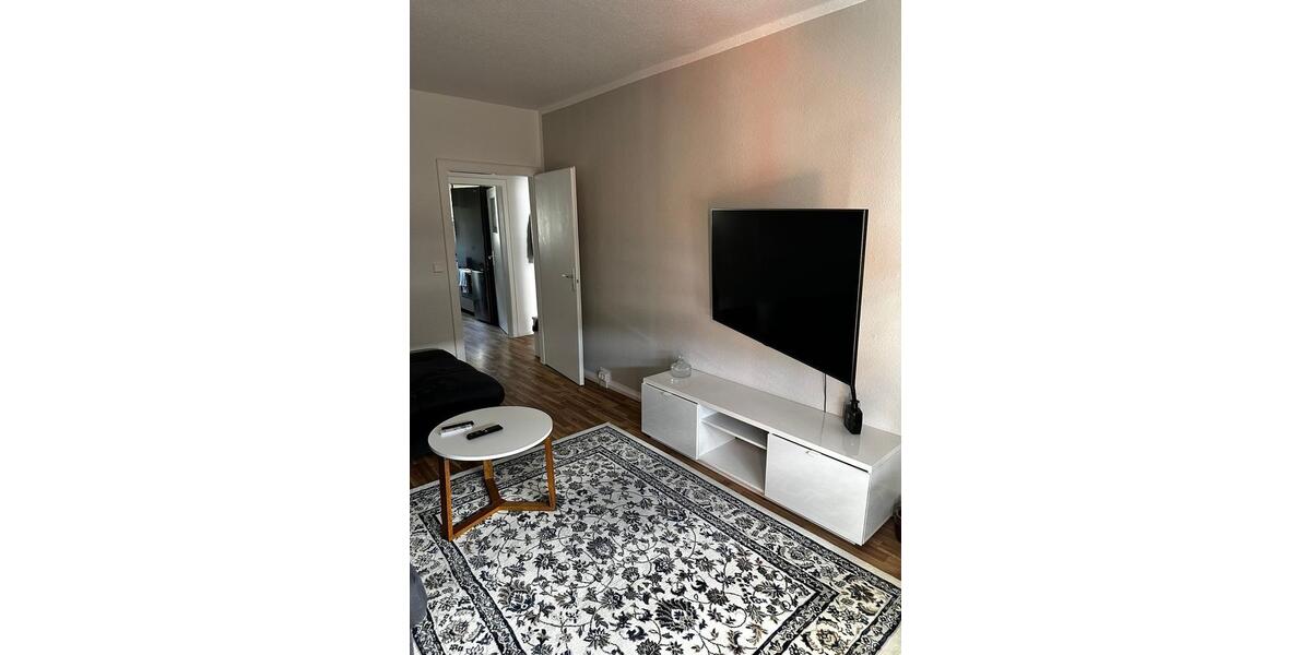 Etagenwohnung Hennigsdorf - 3 Zimmer, 65 m&sup2;, 922&euro; | Angebot:26257753