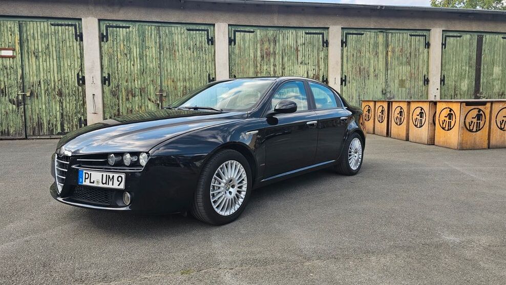Alfa Romeo 159 235.000 km 3.999 € Plauen 08527