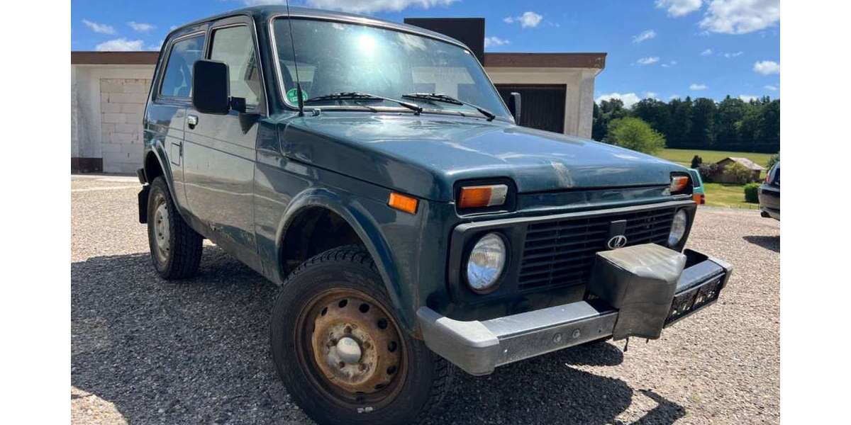Lada Niva 41.131 km 6.498 € Schömberg 75328