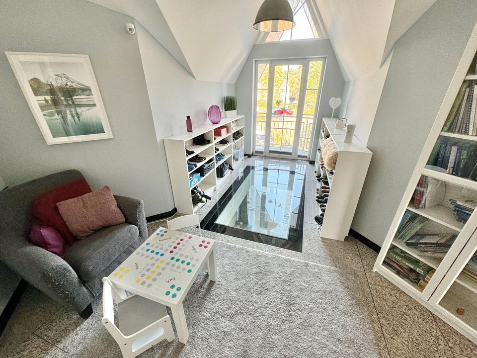 Einfamilienhaus Gifhorn - 9 Zimmer, 274 m&sup2;, 785.000&euro; | Angebot:27245842
