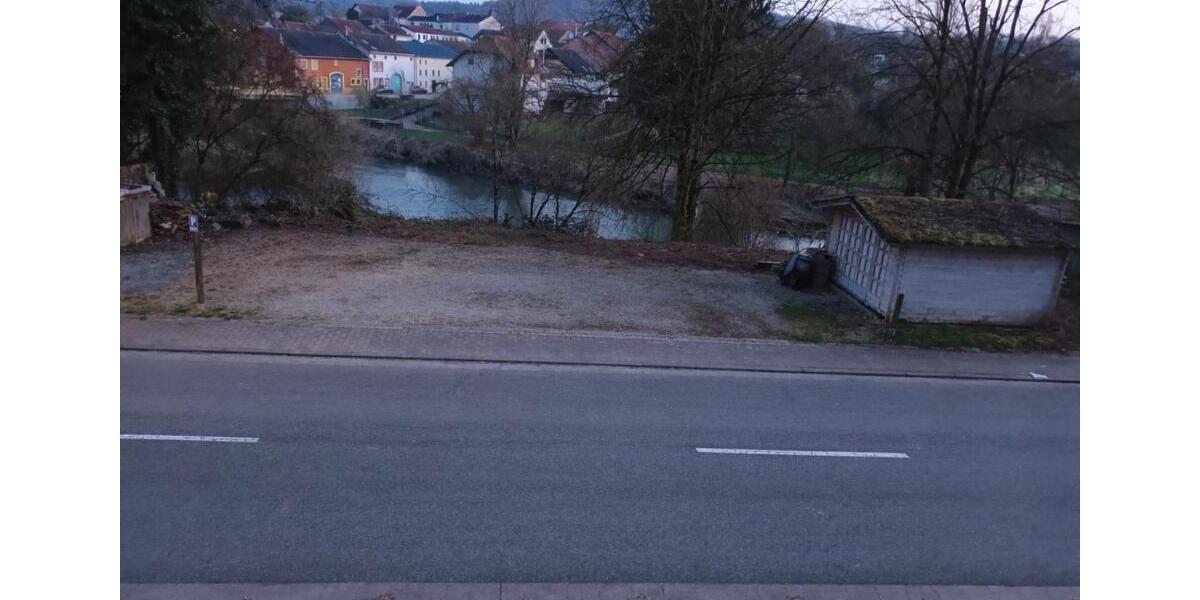 Etagenwohnung Rehlingen-Siersburg Siersburg - 1 Zimmer, 136 m&sup2;, 1.250&euro; | Angebot:25445283