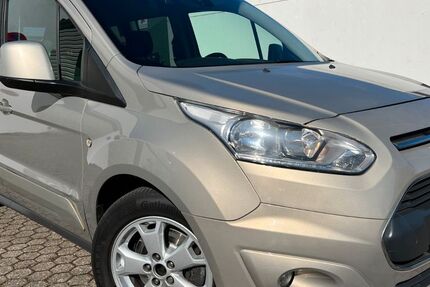 Ford Tourneo Connect 148.000 km 7.299 &euro; Nörvenich 52388