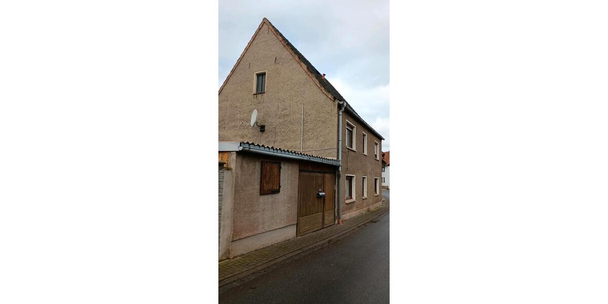 Einfamilienhaus Artern - 6 Zimmer, 120 m&sup2;, 600&euro; | Angebot:26404817
