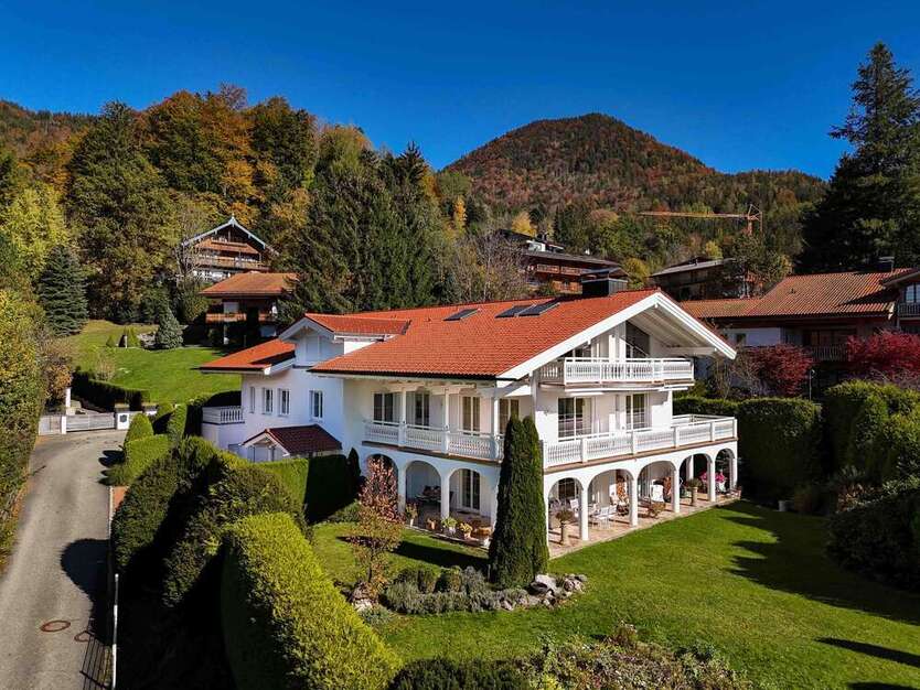 Wohnung zum Mieten in Tegernsee 4.500 € 200 m²