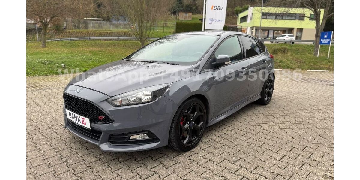 Ford Focus 137.000 km 13.995 &euro; Boppard 56154