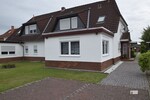 Großes modernisiertes EFH + EBK + Wintergarten + 3 Bäder mit 2 Stellplätzen vor dem Haus