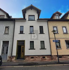 TOP LAGE ZUR INNENSTADT - Reihenhaus Schmalkalden | Angebot:27075068