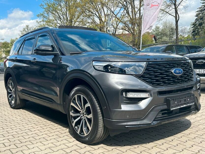 Ford Explorer 150.000 km 37.970 € Bremen 28277