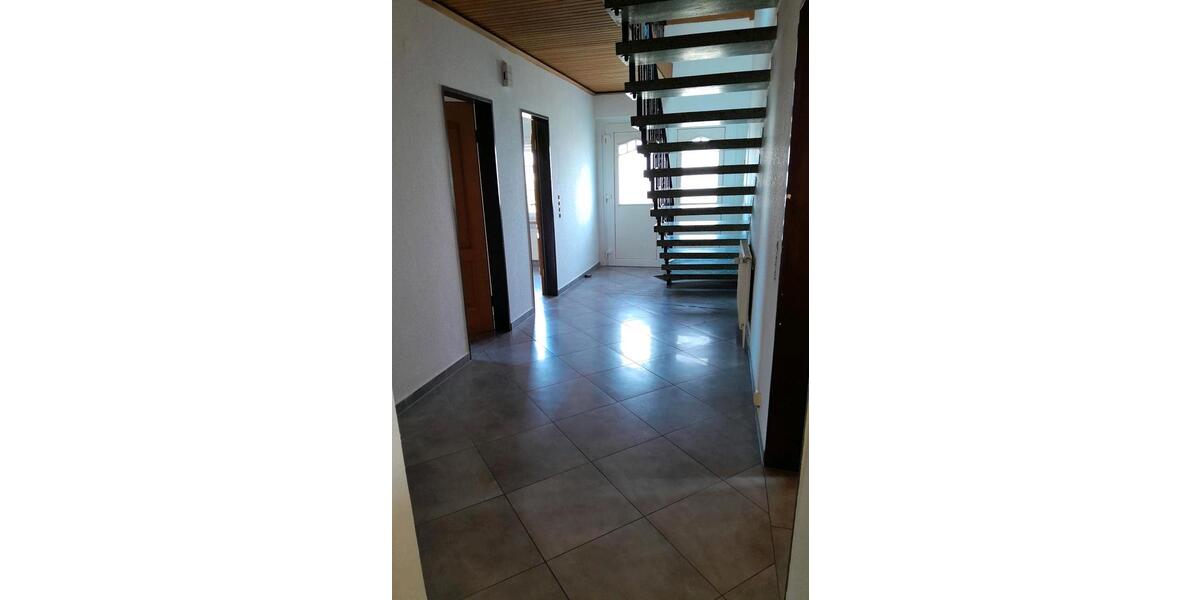 Einfamilienhaus Bockhorn - 4 Zimmer, 140 m&sup2;, 1.350&euro; | Angebot:25167736