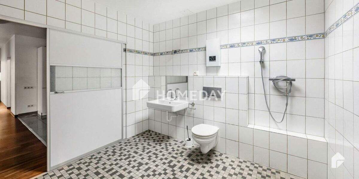 Etagenwohnung Wetter (Ruhr) Alt-Wetter - 6 Zimmer, 228 m&sup2;, 198.000&euro; | Angebot:24544939