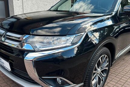 Mitsubishi Outlander 123.640 km 12.600 € Berlin 13059