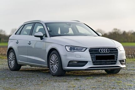 Audi A3 81.000 km 14.990 &euro; Papenburg 26871