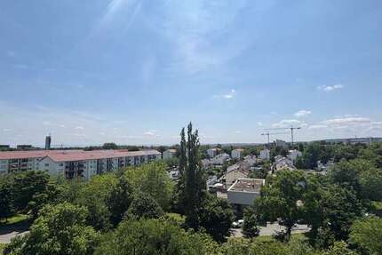Wohnung zum Kaufen in Stuttgart Fasanenhof 396.000 € 132 m²