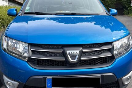 Dacia Sandero 184.000 km 3.700 &euro; Siegen 57074