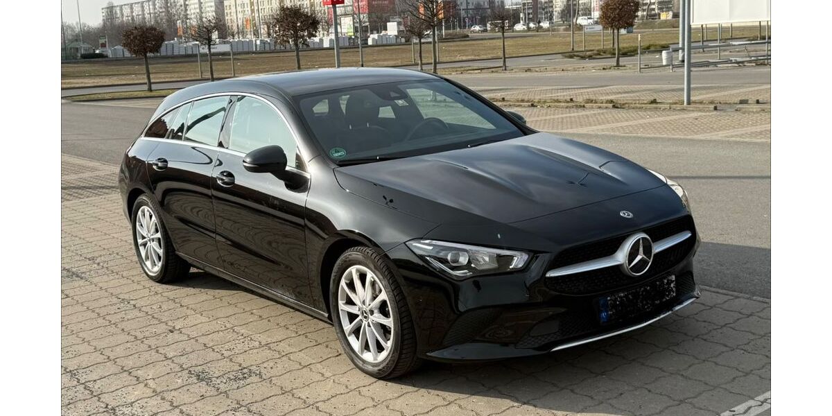 Mercedes-Benz CLA 180 Shooting Brake 100.000 km 19.900 &euro; Berlin 13055