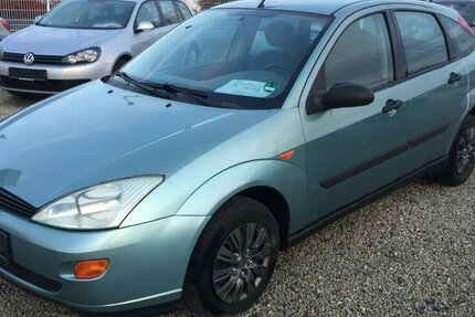 Ford Focus Basis! 185.000 km 500 € Himmelkron 95502
