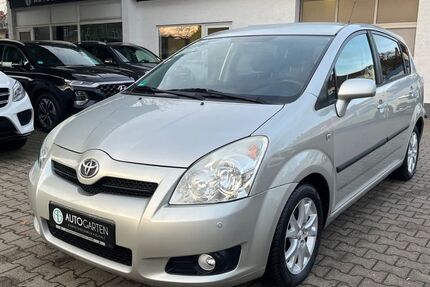 Toyota Corolla Verso 105.000 km 8.950 &euro; Paderborn 33098