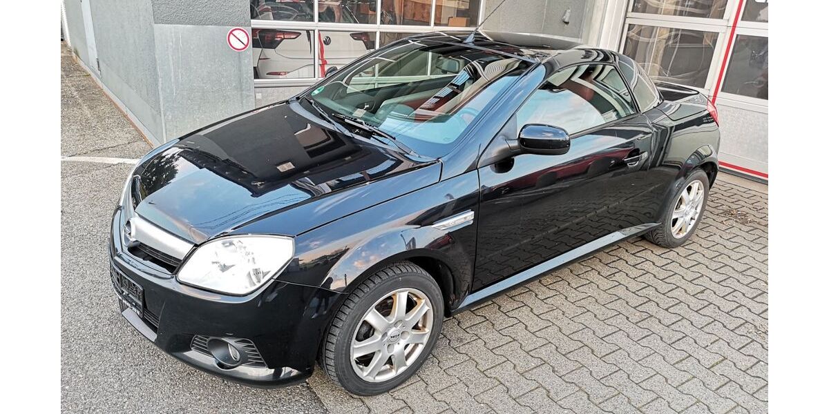 Opel Tigra 236.000 km 1.450 &euro; Ofterdingen 72131