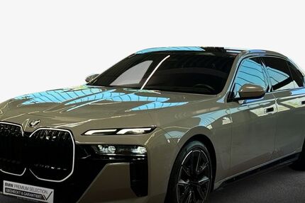 BMW i7 22.505 km 86.390 &euro; Karlsruhe 76227