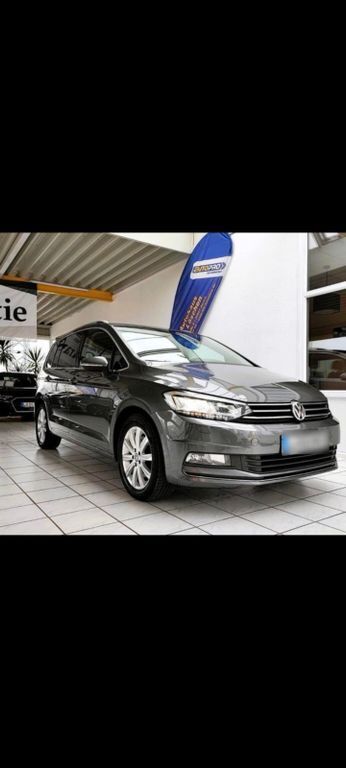 VW Touran 118.500 km 21.200 € Bremerhaven 27576
